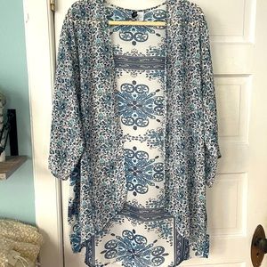 Divided sheer floral kimono or swim cover size L